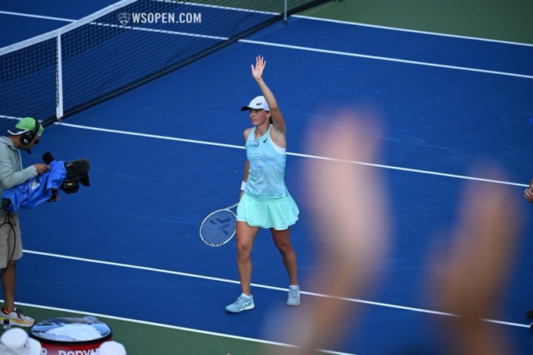 绕年轻阵容 绕年轻阵容