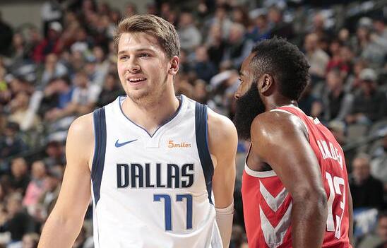 两队目前的 两队目前的