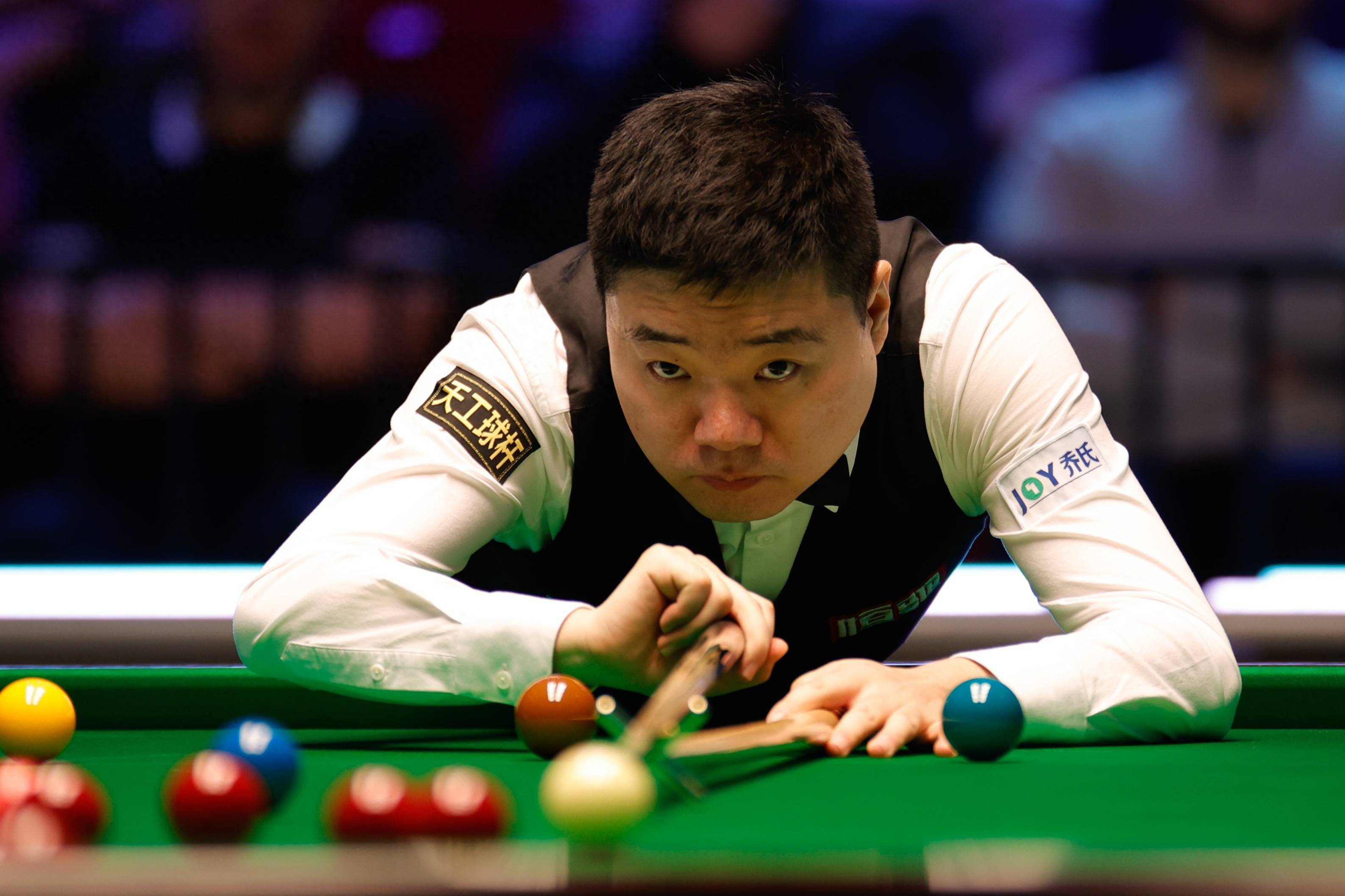 人前锋来自 人前锋来自