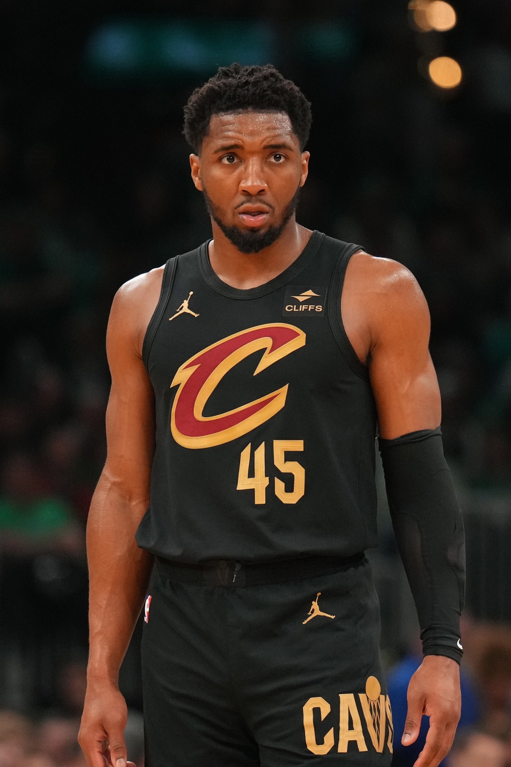 形成三角形 形成三角形